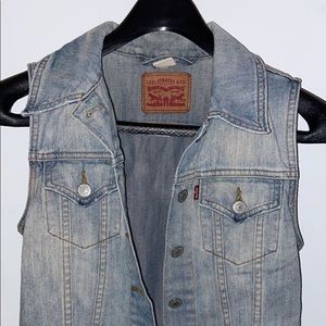 Denim Levi’s Vest